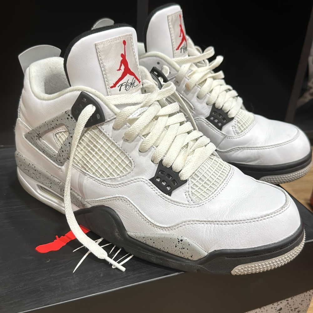 Cement Grey 4’s